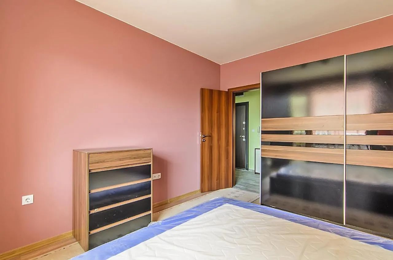 Apartment Sanik Βάρνα
