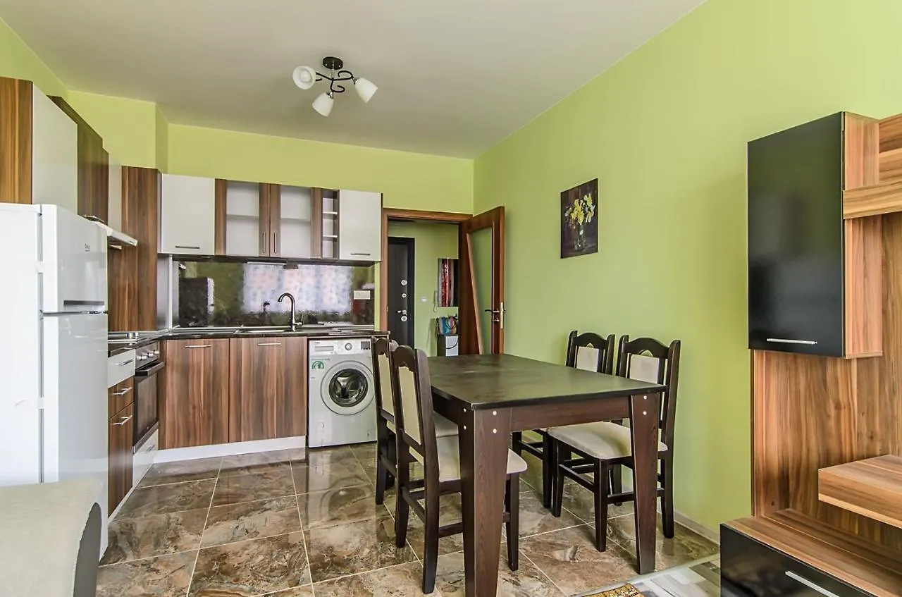 Apartment Sanik Βάρνα