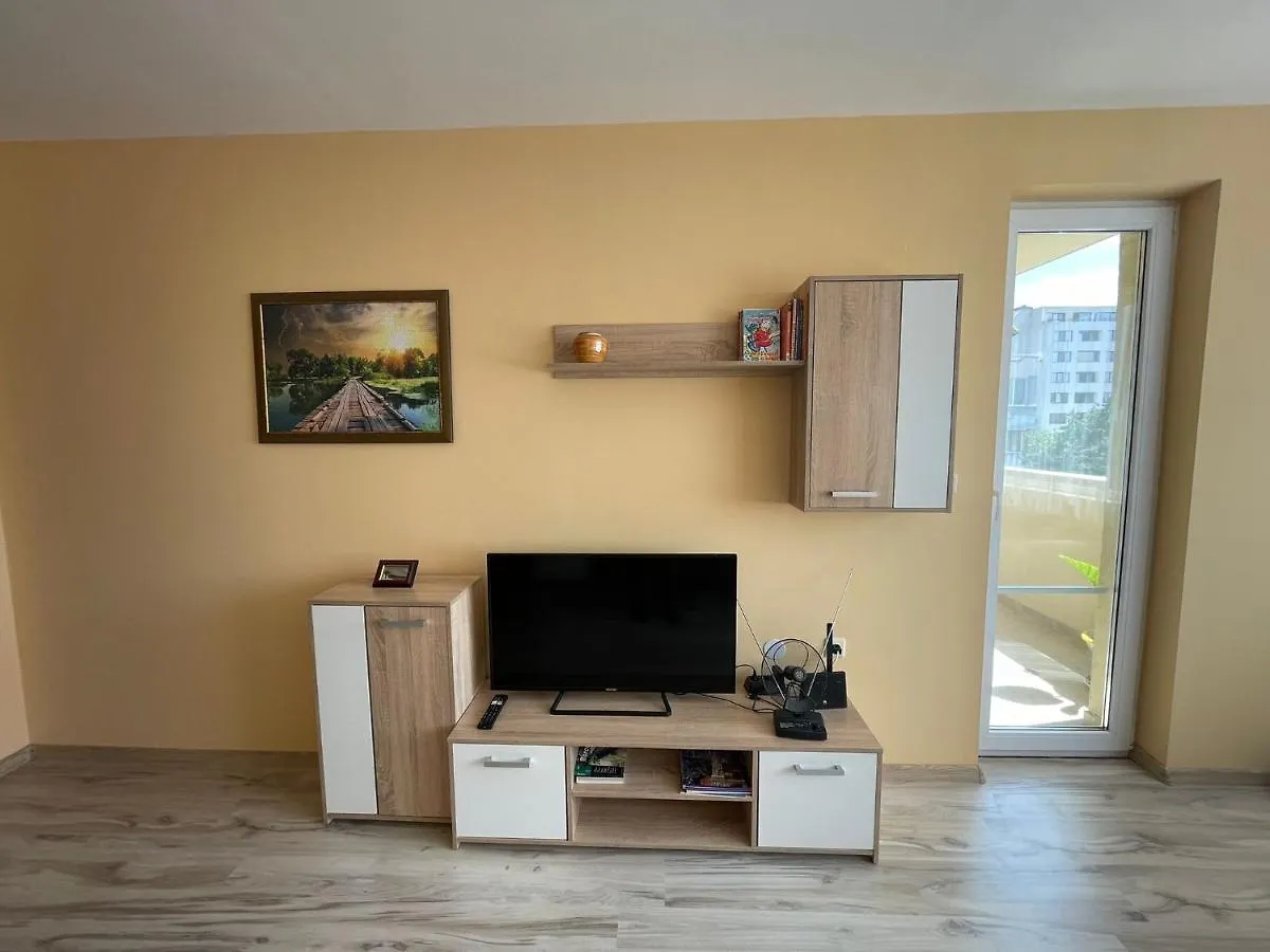 Apartment Sanik Βάρνα